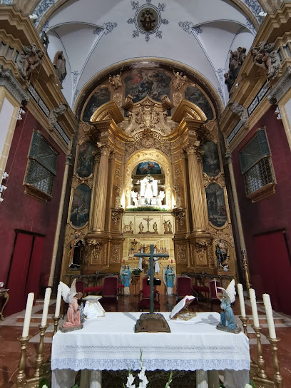 Iglesia de Peñas de San Pedro.