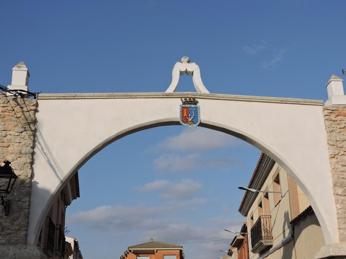 Arco de San Antonio en Casas de Ves.