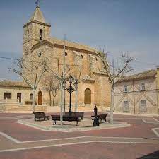 Iglesia parroquial en Navas de Jorquera.