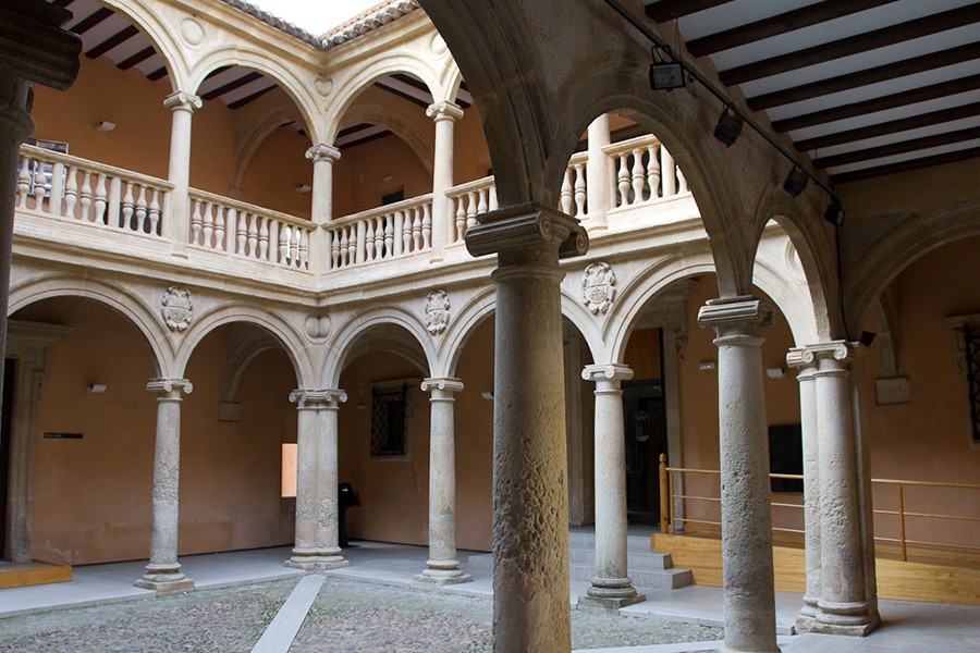 Palacio de los condes de Almansa.
