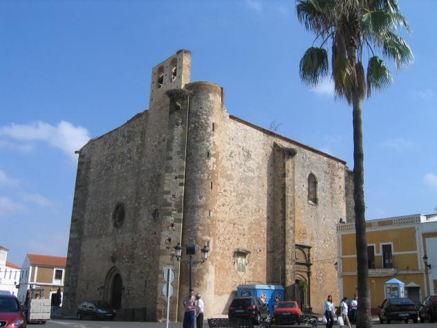 Iglesia en Almendral.