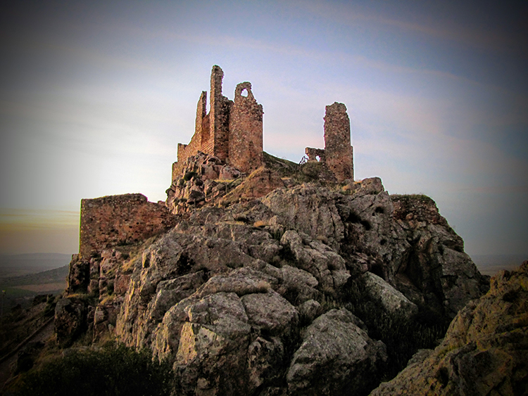 Castillo en Benquerencia de la Serena.