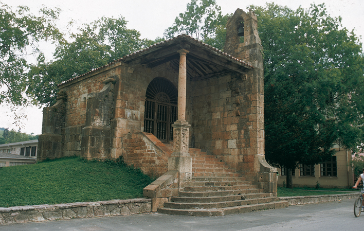 Capilla en Cangas de Onís.