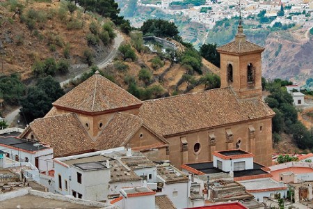 Iglesia en Ohanes.