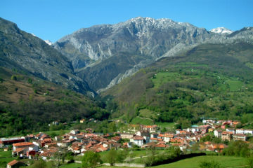 Vista de Cabrales.