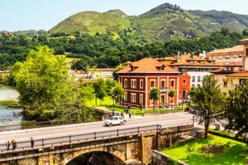 Vista de Cangas de Onís.