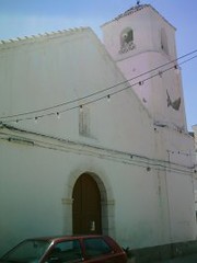 Iglesia en Cóbdar.