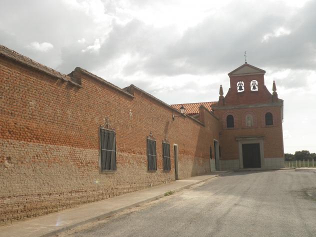 Convento en Blascomillán.