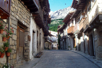 Qué ver en Cuevas del Valle.