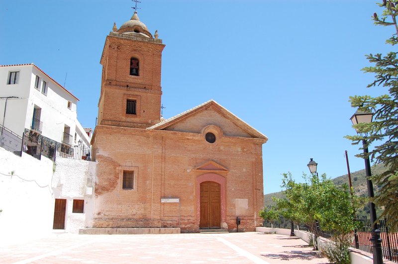 Iglesia en Laroya.