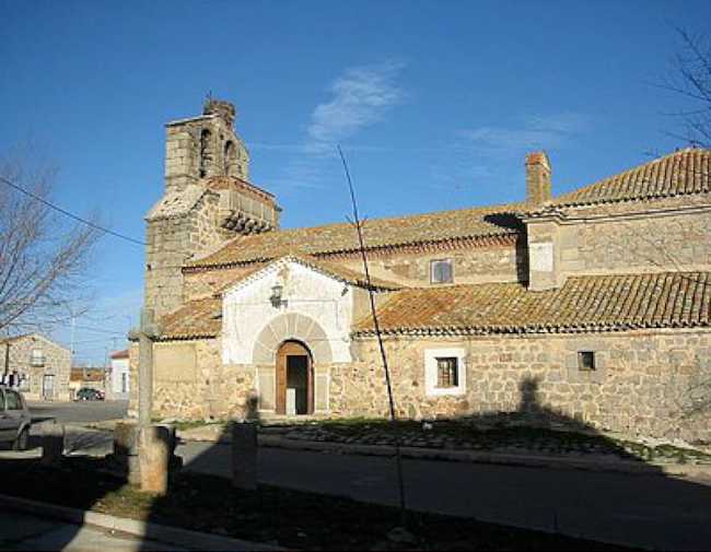 Iglesia en Mediana de Voltoya.