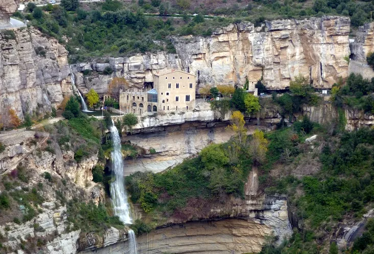 Monasterio en Bigues i Riells.