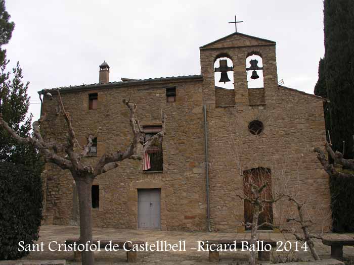 Iglesia en Castellbell y Vilar.