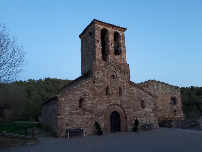 Iglesia en Castellnou de Bages.