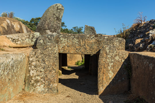 Dolmen en La Nava de Santiago.