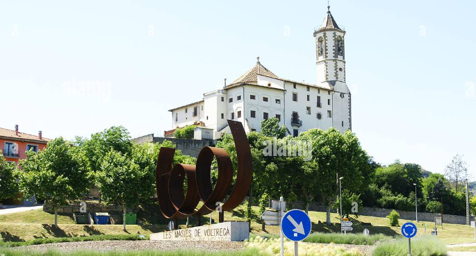 Santuario en Las Masías de Voltrgá.