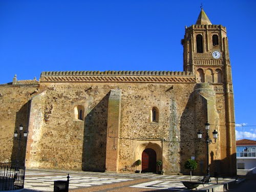 Iglesia en Puebla de la Reina.