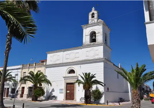 Iglesia en Santa Amalia.