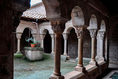 Monasterio en Llusá.